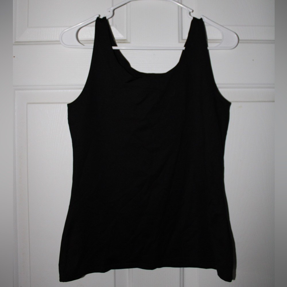 Black work-out top